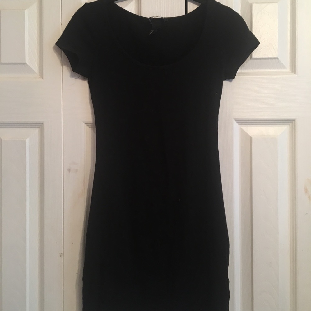 Black Bodycon Dress
